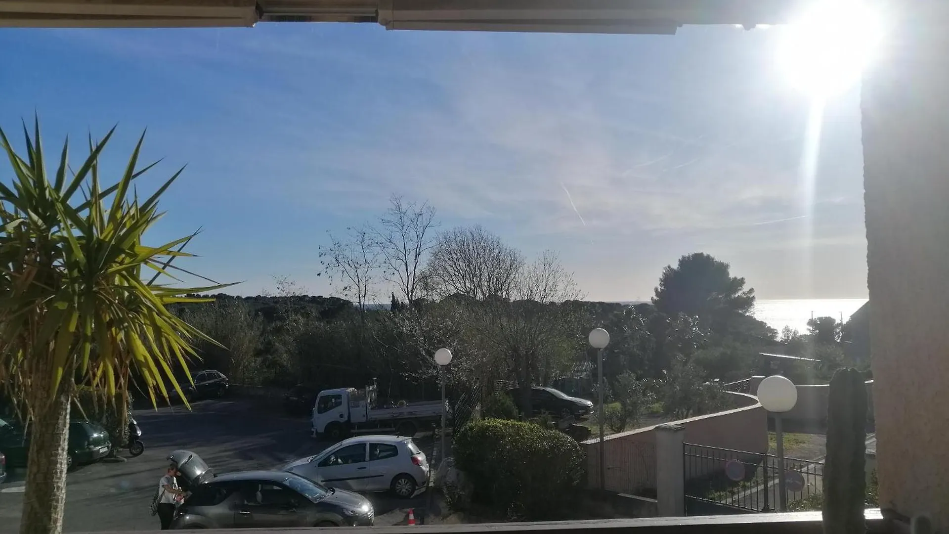 Sanary Les Gorguettes, Studio Avec Terrasse Vue Mer, A 10 Min A Pieds De La Plage 0*, Sanary-sur-Mer France